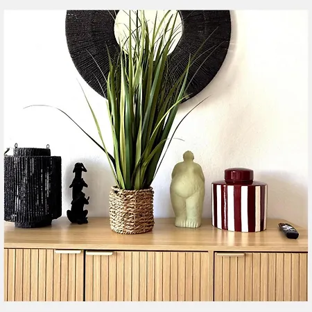 Modern Coastal Escape - Walk To Da Rocha *